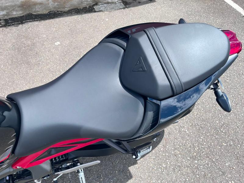 Photo 14 de l'offre de TRIUMPH Street Triple 765 R 1ere main à 8690€ chez Franck motos