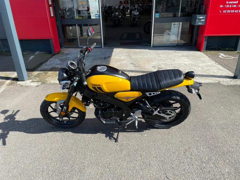 Photo 8 de l'offre de YAMAHA Xsr 125 à 3990€ chez Franck motos