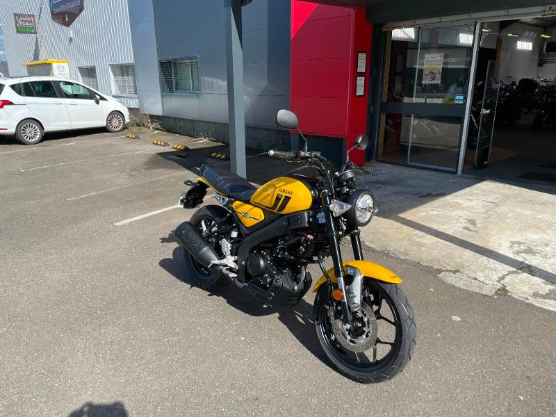 Photo 3 de l'offre de YAMAHA Xsr 125 à 3990€ chez Franck motos