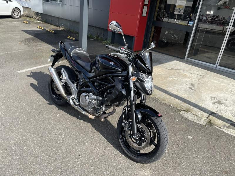 Photo 3 de l'offre de SUZUKI Svf 650 Gladius à 3499€ chez Franck motos