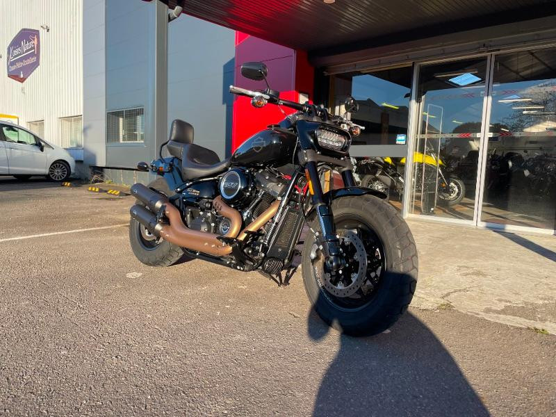 Photo 2 de l'offre de HARLEY-DAVIDSON Softail Fat Bob 1745 à 15990€ chez Franck motos