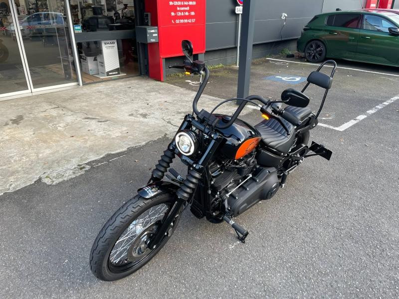 Photo 7 de l'offre de HARLEY-DAVIDSON Softail Street Bob Softail Street Bob Custom 1868 Noir 2021 à 14990€ chez Franck motos