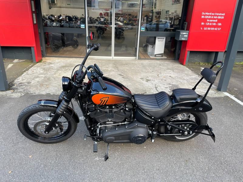 Photo 8 de l'offre de HARLEY-DAVIDSON Softail Street Bob Softail Street Bob Custom 1868 Noir 2021 à 14990€ chez Franck motos