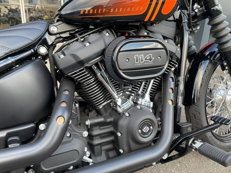 Photo 13 de l'offre de HARLEY-DAVIDSON Softail Street Bob Softail Street Bob Custom 1868 Noir 2021 à 14990€ chez Franck motos