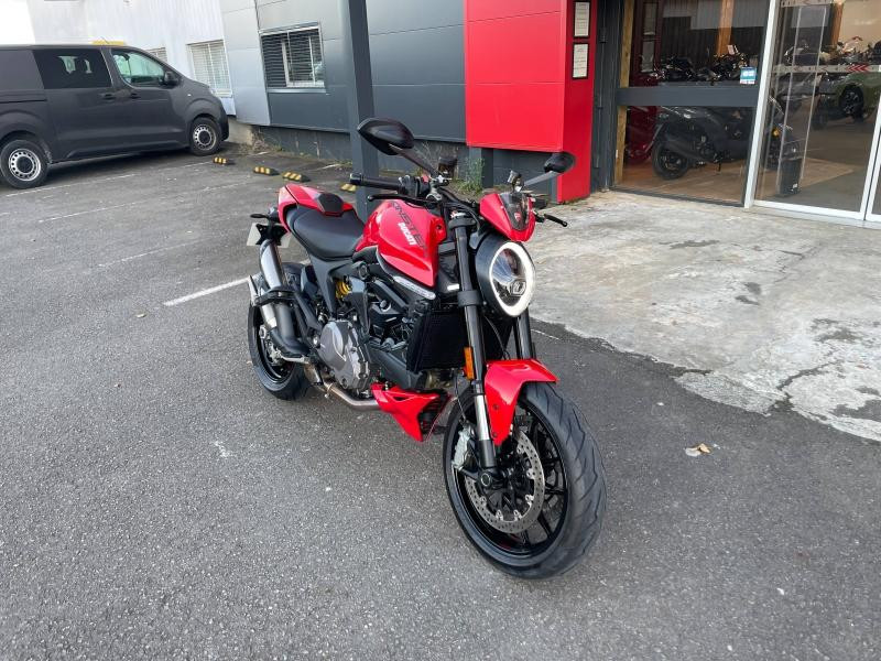 Photo 2 de l'offre de DUCATI Monster Monster+ 937 à 6990€ chez Franck motos