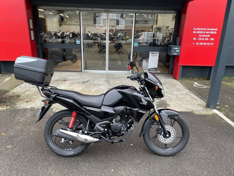 Photo 4 de l'offre de HONDA CB CB 125 F 2024 à 2990€ chez Franck motos