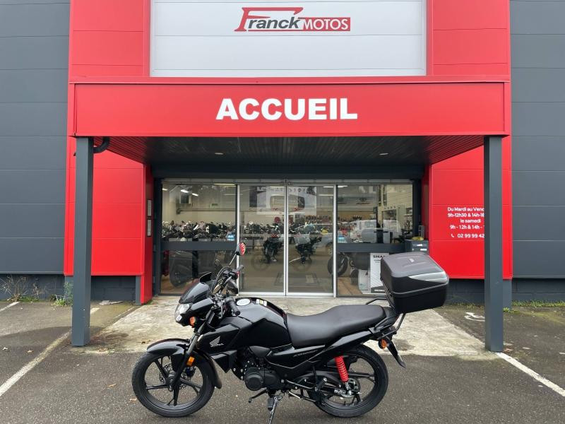 Photo 5 de l'offre de HONDA CB CB 125 F 2024 à 2990€ chez Franck motos