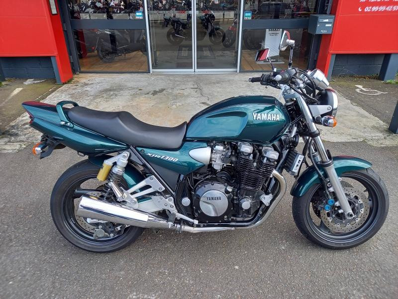 Photo 2 de l'offre de YAMAHA XJR XJR 1300 à 3890€ chez Franck motos