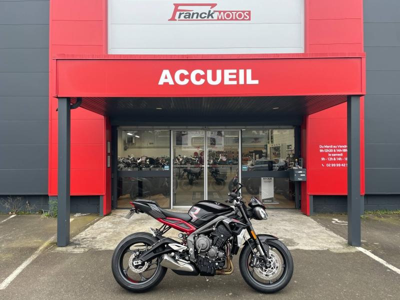 Triumph Street Triple Street Triple 765 R 2021 Essence Noir Matt Occasion à vendre