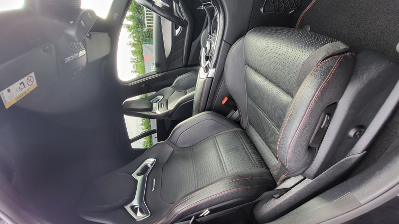 Photo 18 de l'offre de MERCEDES-BENZ CLASSE C BREAK 43 AMG 4MATIC 9G-TRONIC à 41990€ chez Maximum Automobiles