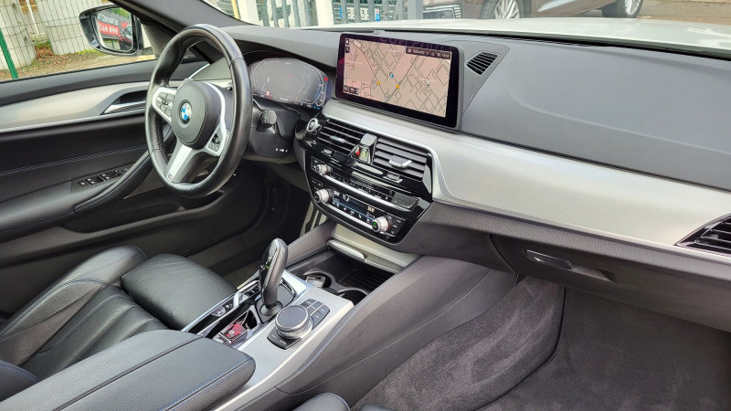 Photo 18 de l'offre de BMW SERIE 5 TOURING (G31) 530EA 292CH M SPORT STEPTRONIC à 43990€ chez Maximum Automobiles