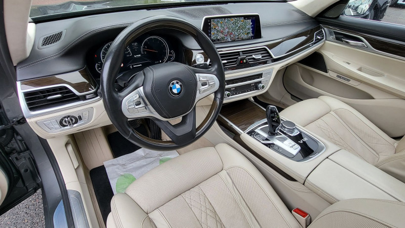 Photo 19 de l'offre de BMW SERIE 7 (G11/G12) M760LIA XDRIVE 610CH EXCLUSIVE à 57990€ chez Maximum Automobiles