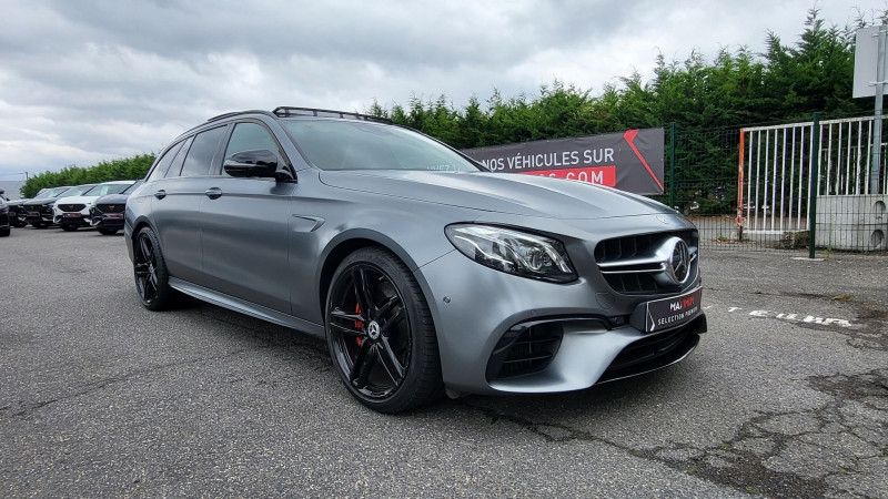 Photo 9 de l'offre de MERCEDES-BENZ CLASSE E BREAK 63 AMG S 612CH 4MATIC+ 9G-TRONIC à 67990€ chez Maximum Automobiles