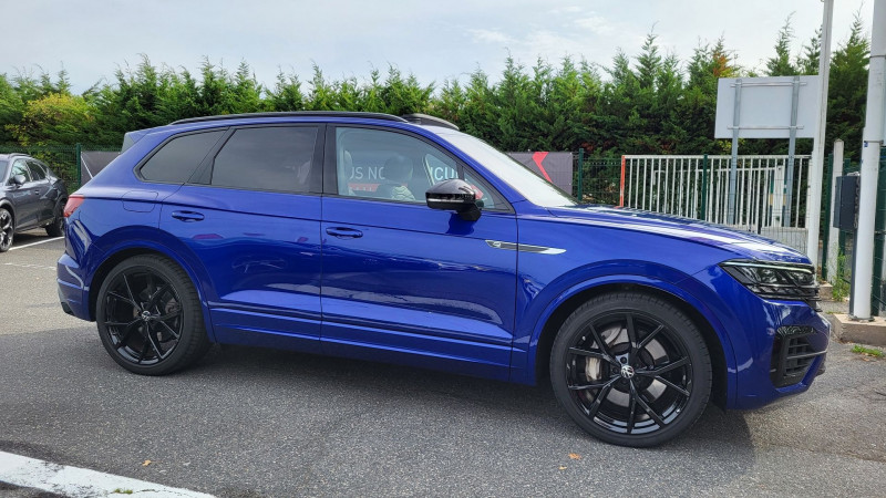 Photo 22 de l'offre de VOLKSWAGEN TOUAREG 3.0 TSI EHYBRID 462CH R 4MOTION BVA8 à 62990€ chez Maximum Automobiles