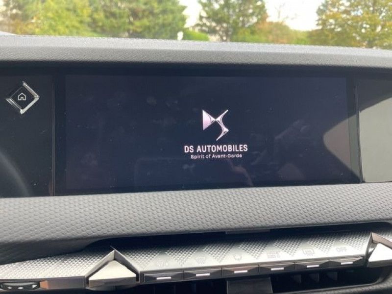 Photo 19 de l'offre de DS DS 4 PURETECH 180CH CROSS RIVOLI AUTOMATIQUE à 34990€ chez NEOVEO