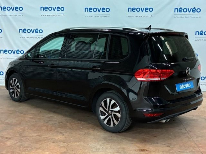 Photo 5 de l'offre de VOLKSWAGEN TOURAN 2.0 TDI 150CH FAP ACTIVE DSG7 7 PLACES EURO6DT à 35990€ chez NEOVEO