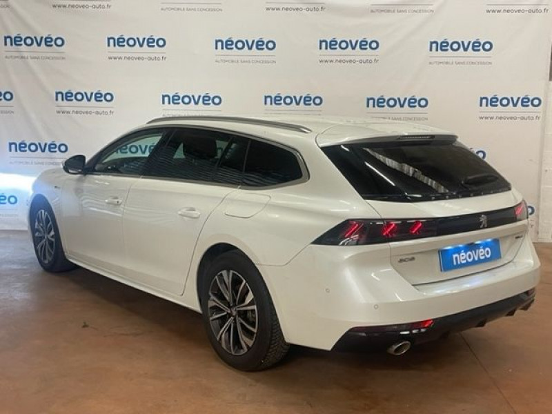 Photo 4 de l'offre de PEUGEOT 508 SW HYBRID 225CH ALLURE PACK E-EAT8 à 28990€ chez NEOVEO