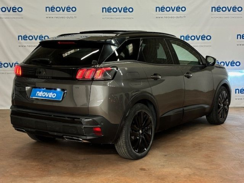 Photo 8 de l'offre de PEUGEOT 3008 HYBRID4 300CH GT PACK E-EAT8 FULL BLACK à 28990€ chez NEOVEO