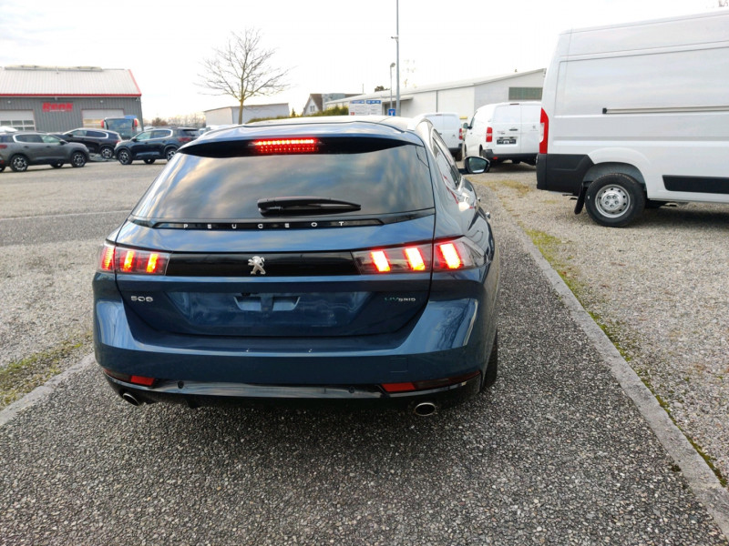 Photo 7 de l'offre de PEUGEOT 508 SW HYBRID 225CH ALLURE PACK E-EAT8 ATTELAGE HAYON ELECTRIQUE à 24990€ chez NEOVEO