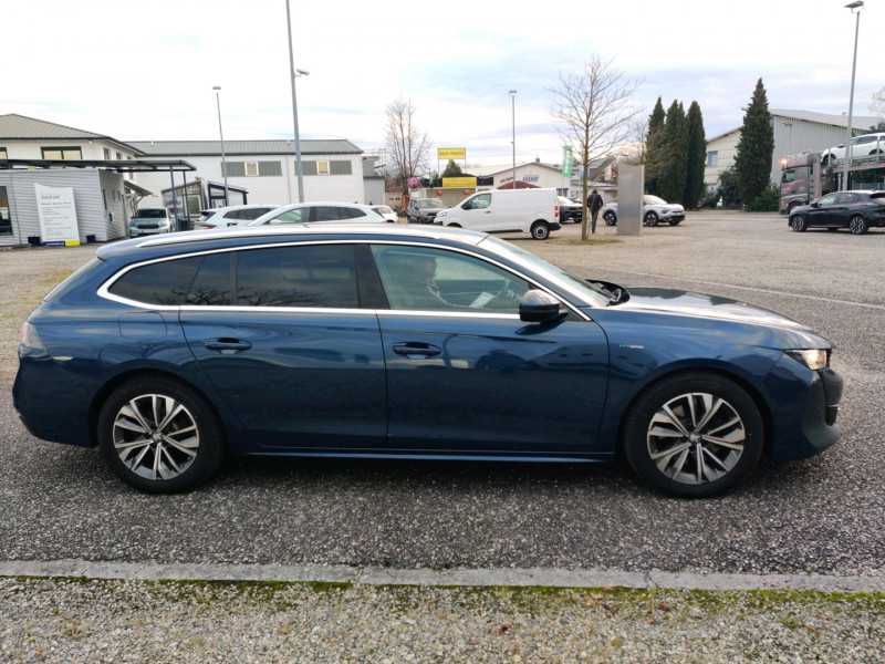 Photo 5 de l'offre de PEUGEOT 508 SW HYBRID 225CH ALLURE PACK E-EAT8 ATTELAGE HAYON ELECTRIQUE à 24990€ chez NEOVEO