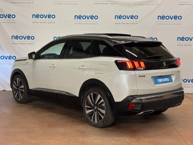 Photo 9 de l'offre de PEUGEOT 3008 HYBRID4 300CH GT PACK TOIT OUVRANT E-EAT8 à 24990€ chez NEOVEO