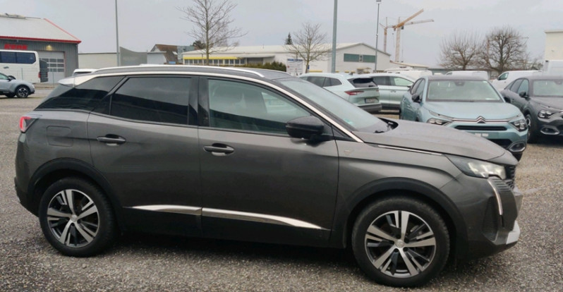 Photo 4 de l'offre de PEUGEOT 3008 HYBRID 225CH ROADTRIP E-EAT8 ATTELAGE SIEGES CHAUFFANTS à 23990€ chez NEOVEO