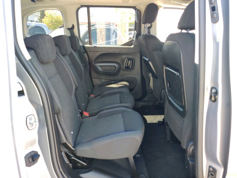 Photo 11 de l'offre de PEUGEOT RIFTER 1.5 BLUEHDI 130CH S&S STANDARD ALLURE PACK à 23990€ chez NEOVEO