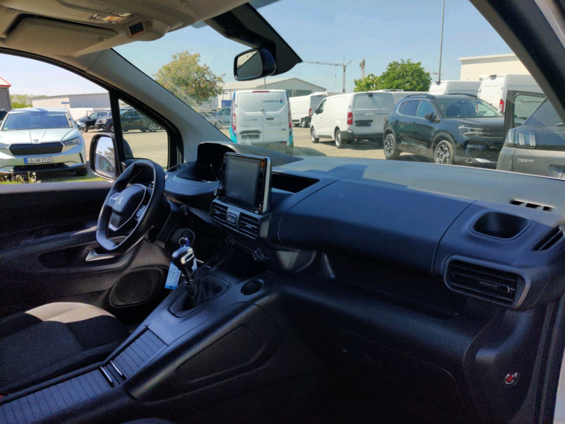Photo 8 de l'offre de PEUGEOT RIFTER 1.5 BLUEHDI 130CH S&S STANDARD ALLURE PACK à 23990€ chez NEOVEO