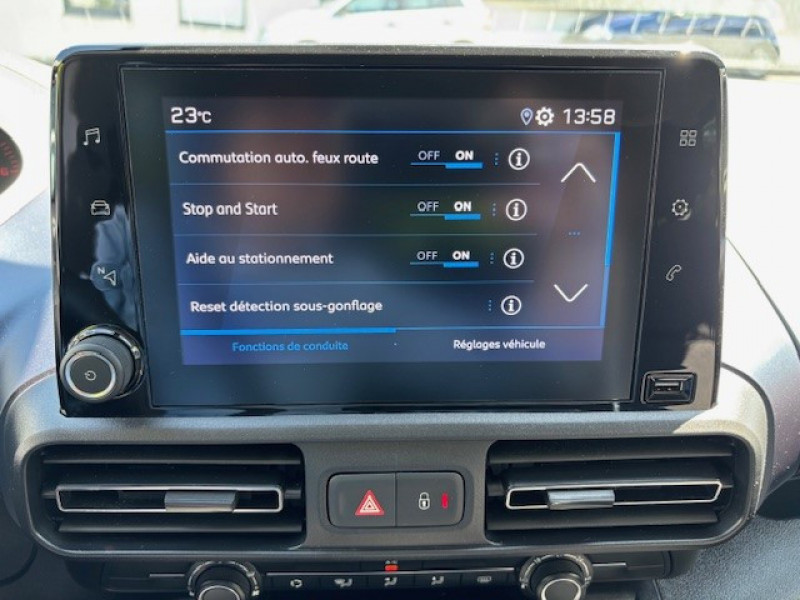 Photo 17 de l'offre de PEUGEOT RIFTER 1.5 BLUEHDI 130CH S&S STANDARD ALLURE PACK à 22990€ chez NEOVEO