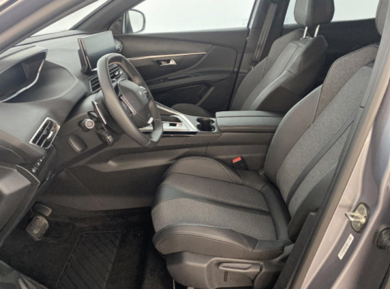 Photo 5 de l'offre de PEUGEOT 3008 HYBRID 136CH ALLURE PACK E-DCS6 à 25990€ chez NEOVEO