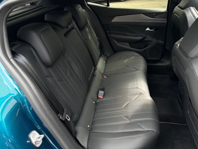 Photo 12 de l'offre de PEUGEOT 408 PLUG-IN HYBRID 225CH GT E-EAT8 à 35990€ chez NEOVEO