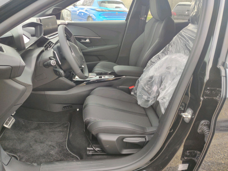 Photo 8 de l'offre de PEUGEOT 208 1.2 HYBRID 145CH GT E-DCS6 à 25990€ chez NEOVEO