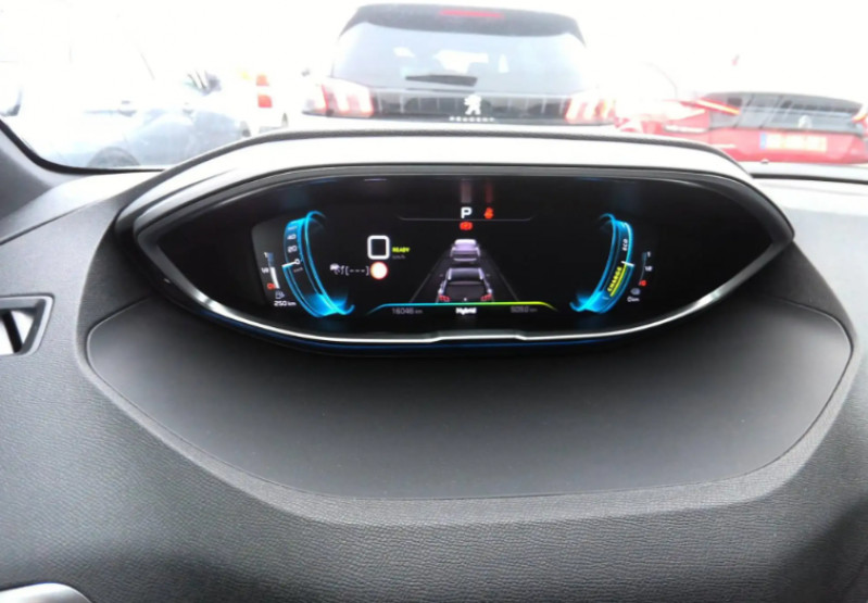 Photo 7 de l'offre de PEUGEOT 3008 PLUG-IN HYBRID 180CH ALLURE PACK E-EAT8 à 25990€ chez NEOVEO
