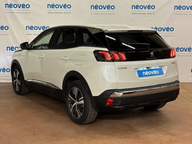 Photo 7 de l'offre de PEUGEOT 3008 HYBRID 225CH ALLURE PACK E-EAT8 à 23990€ chez NEOVEO