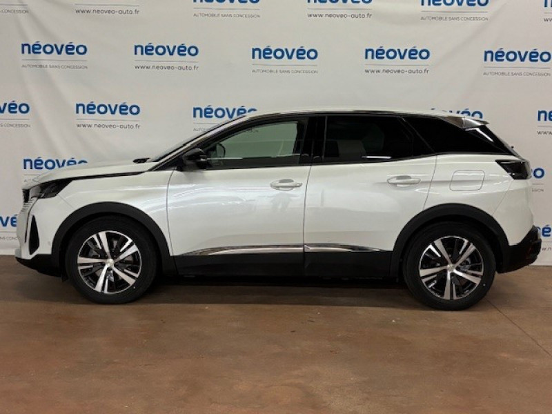 Photo 3 de l'offre de PEUGEOT 3008 HYBRID 225CH ALLURE PACK E-EAT8 à 23990€ chez NEOVEO