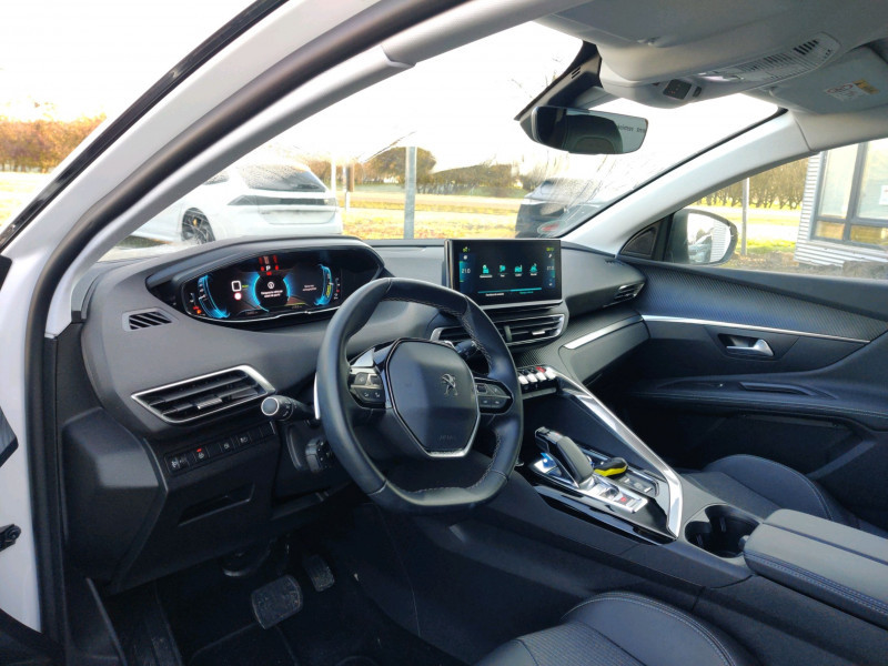 Photo 10 de l'offre de PEUGEOT 3008 HYBRID 225CH ALLURE PACK E-EAT8 à 23990€ chez NEOVEO