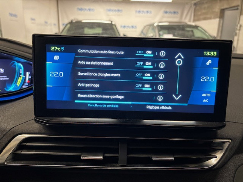 Photo 16 de l'offre de PEUGEOT 3008 HYBRID 225CH ALLURE PACK E-EAT8 à 23990€ chez NEOVEO