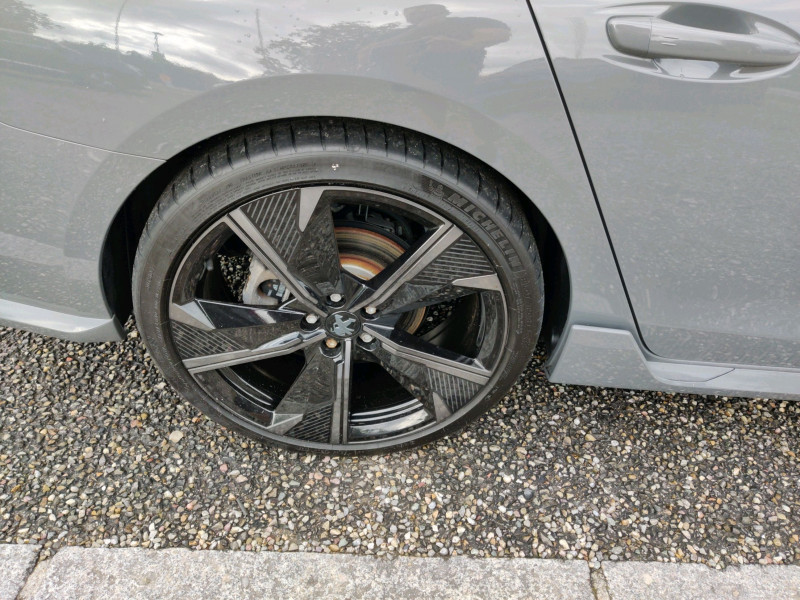 Photo 10 de l'offre de PEUGEOT 508 SW HYBRID4 360CH E-EAT8 PEUGEOT SPORT ENGINEERED à 36990€ chez NEOVEO