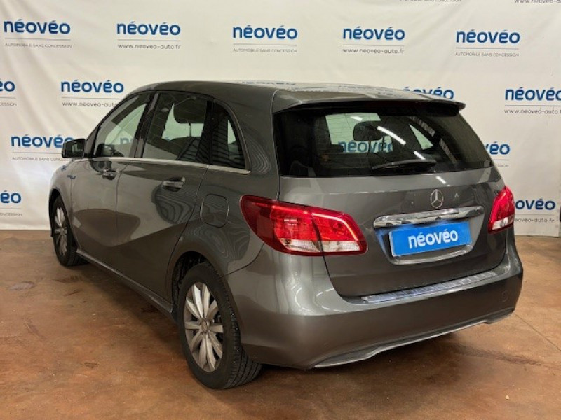 Photo 4 de l'offre de MERCEDES-BENZ CLASSE B 180 D 109CH SPORT EDITION à 14990€ chez NEOVEO