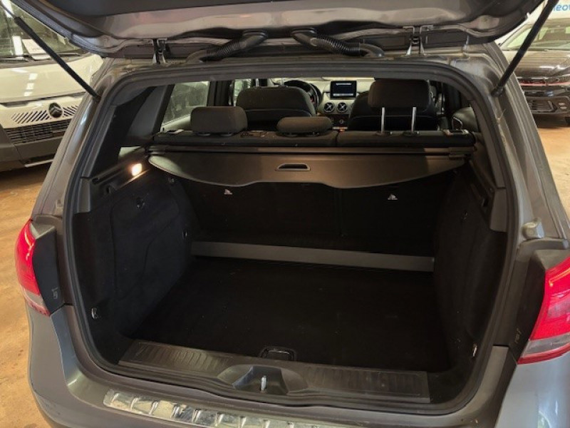 Photo 14 de l'offre de MERCEDES-BENZ CLASSE B 180 D 109CH SPORT EDITION à 14990€ chez NEOVEO