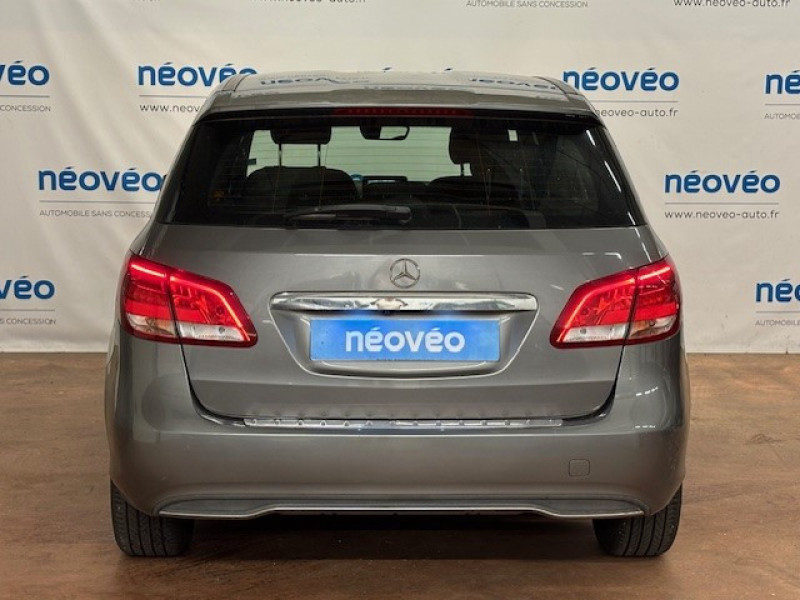 Photo 5 de l'offre de MERCEDES-BENZ CLASSE B 180 D 109CH SPORT EDITION à 14990€ chez NEOVEO
