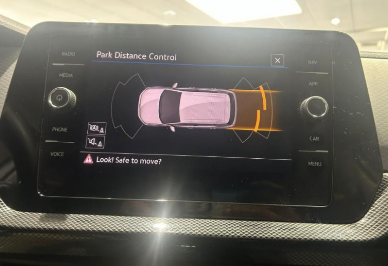 Photo 13 de l'offre de VOLKSWAGEN T-CROSS 1.0 TSI 116CH LIFE DSG7 à 23990€ chez NEOVEO