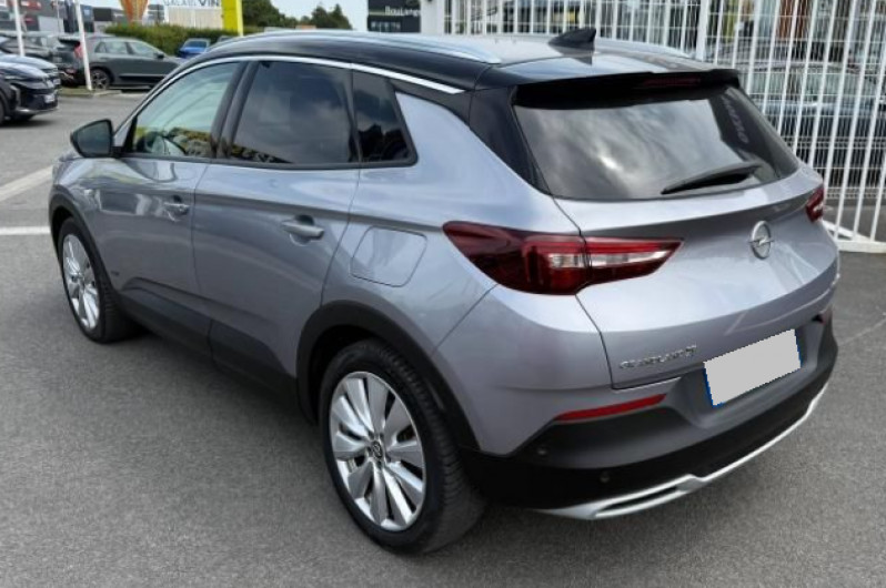 Photo 3 de l'offre de OPEL GRANDLAND X HYBRID4 300CH ULTIMATE à 20990€ chez NEOVEO
