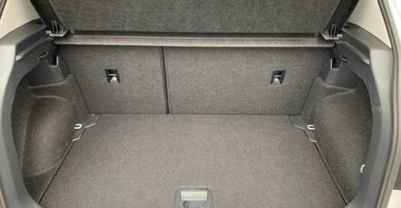 Photo 15 de l'offre de VOLKSWAGEN T-CROSS 1.0 TSI 116CH LIFE DSG7 à 23990€ chez NEOVEO