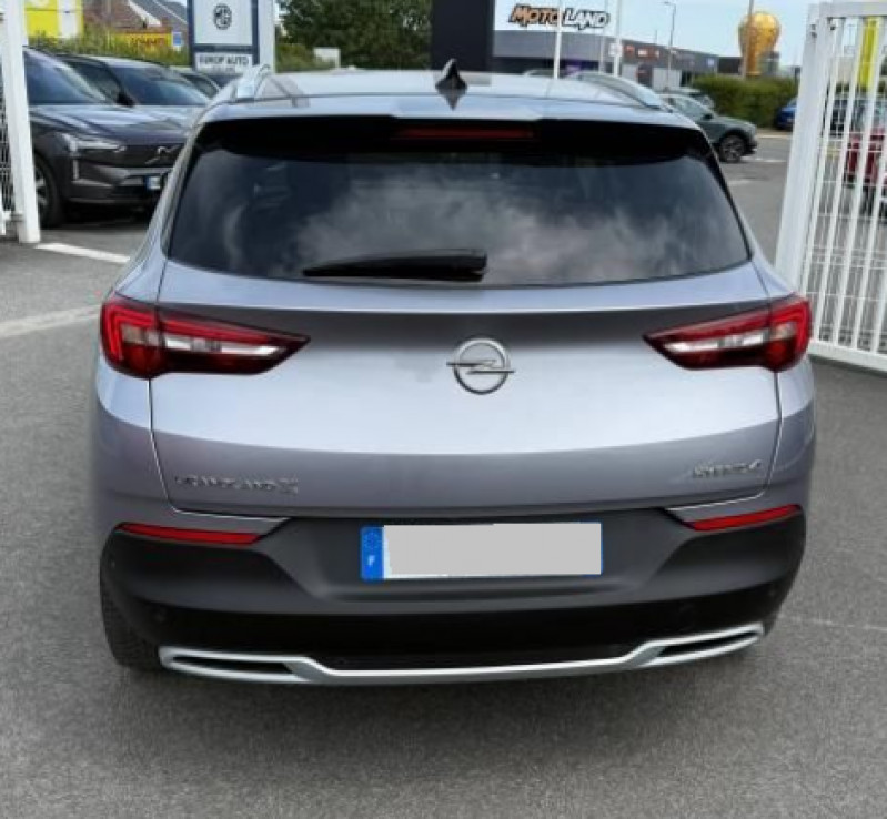 Photo 4 de l'offre de OPEL GRANDLAND X HYBRID4 300CH ULTIMATE à 20990€ chez NEOVEO