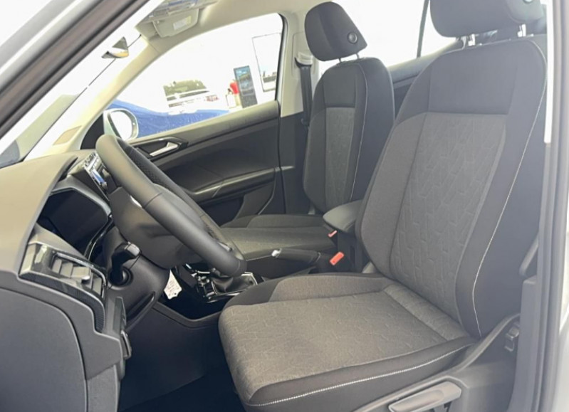 Photo 8 de l'offre de VOLKSWAGEN T-CROSS 1.0 TSI 116CH LIFE DSG7 à 23990€ chez NEOVEO