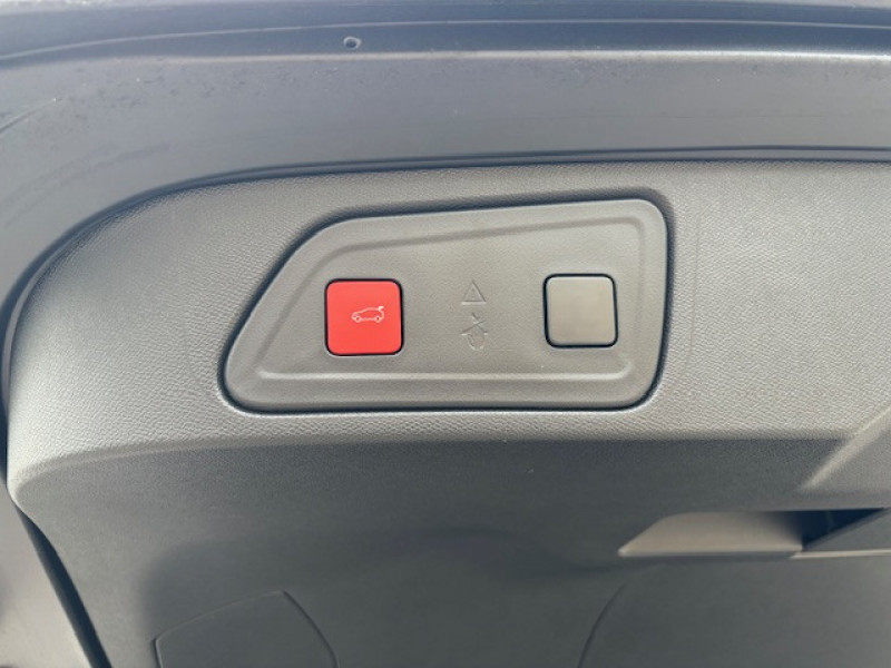 Photo 9 de l'offre de CITROEN C5 AIRCROSS HYBRID RECHARGEABLE 225CH SHINE E-EAT8 à 23990€ chez NEOVEO