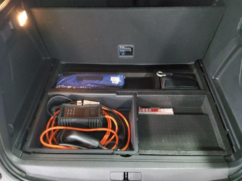 Photo 17 de l'offre de PEUGEOT 3008 PLUG-IN HYBRID 180CH ALLURE PACK E-EAT8 à 24990€ chez NEOVEO