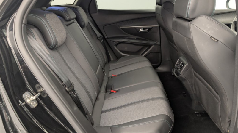 Photo 6 de l'offre de PEUGEOT 3008 HYBRID 136CH ALLURE PACK E-DCS6 à 23990€ chez NEOVEO