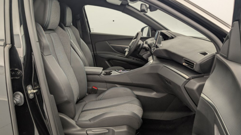 Photo 5 de l'offre de PEUGEOT 3008 HYBRID 136CH ALLURE PACK E-DCS6 à 23990€ chez NEOVEO